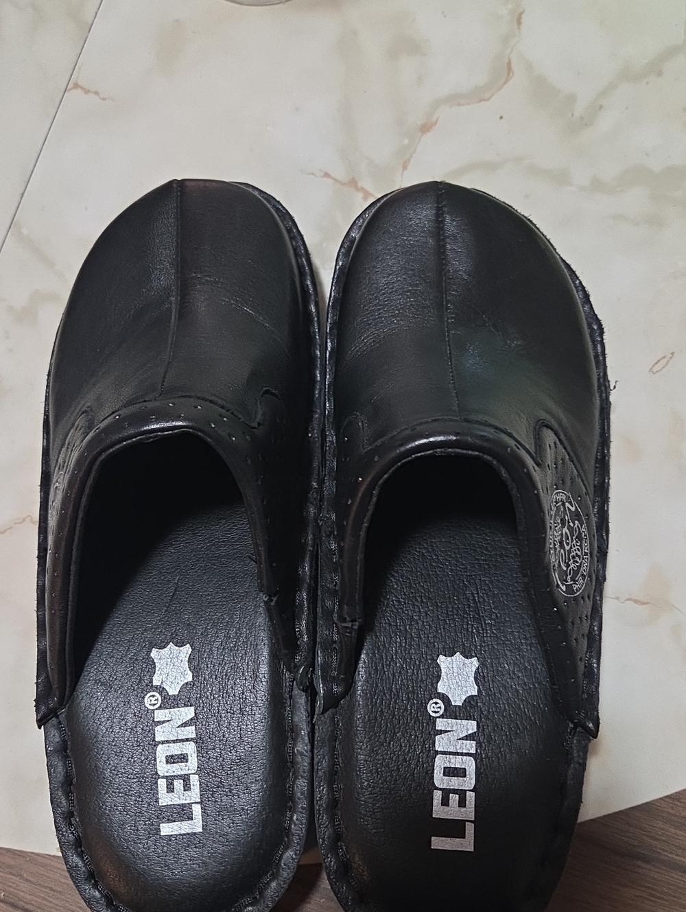 Women's Black Slip-On Mules — Cushioned Comfort Clogs